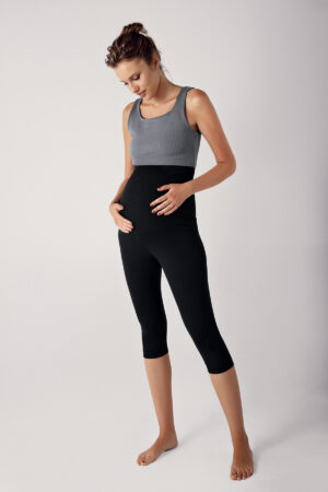 Ribbed Adjustable High Waist Elastic Shaping Capri Maternity Leggings F04